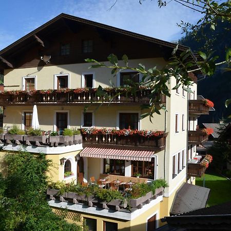Landhotel Almroesl Im Grossarltal Huttschlag Exterior photo