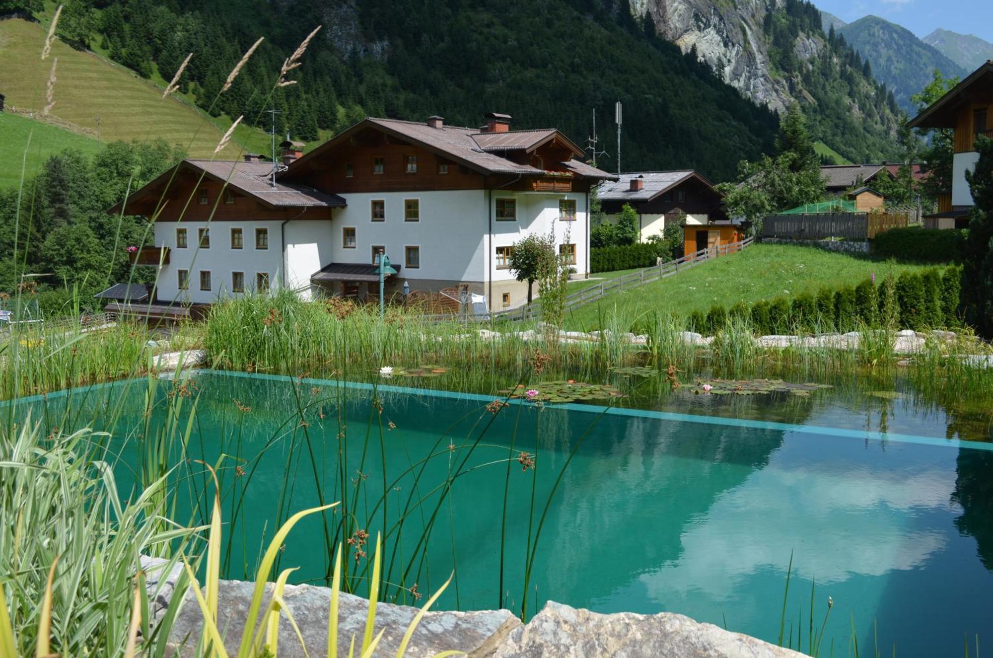 Landhotel Almroesl Im Grossarltal Huttschlag Exterior photo